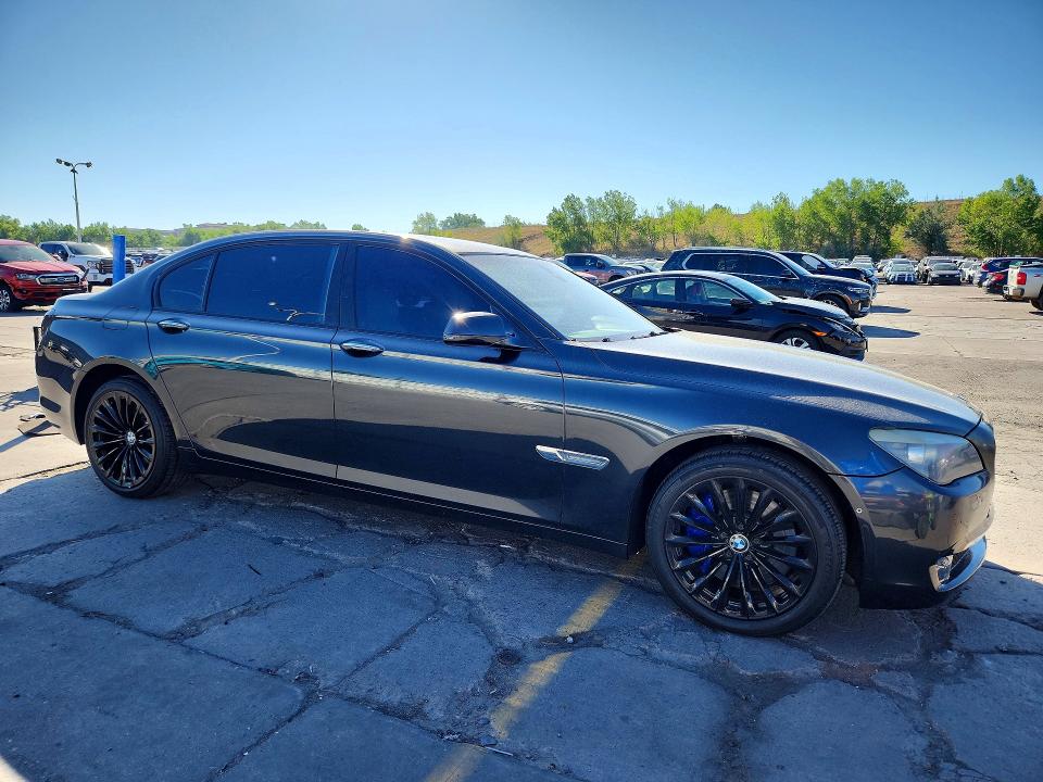 Продаж на аукціоні авто 2009 Bmw 750, vin: WBAKB835X9CY62319, номер лоту: 61011916