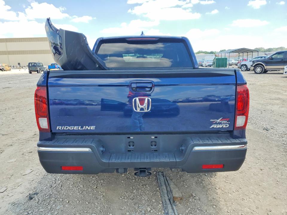 2017 Honda Ridgeline მანქანა იყიდება აუქციონზე, vin: 5FPYK3F59HB008779, აუქციონის ნომერი: 60697896