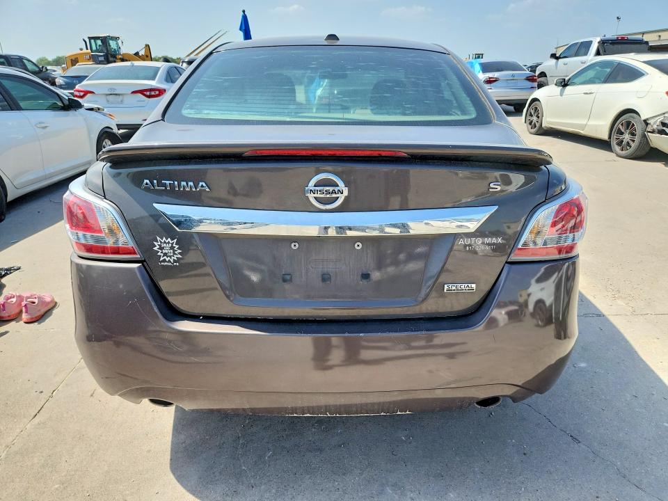 62101096 :رقم المزاد ، 1N4AL3APXFN921328 vin ، 2015 Nissan Altima مزاد بيع