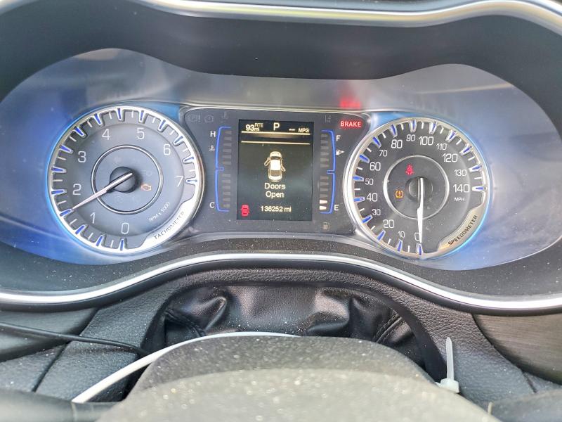 Aukcja sprzedaży 2015 Chrysler 200, vin: 1C3CCCAB8FN563013, numer aukcji: 60880996
