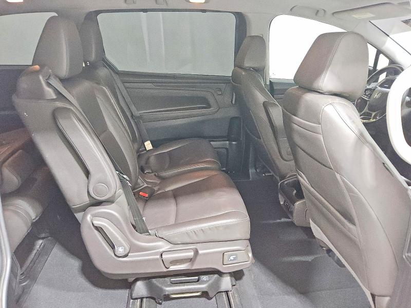 Продаж на аукціоні авто 2018 Honda Odyssey, vin: 5FNRL6H7XJB069901, номер лоту: 61132076
