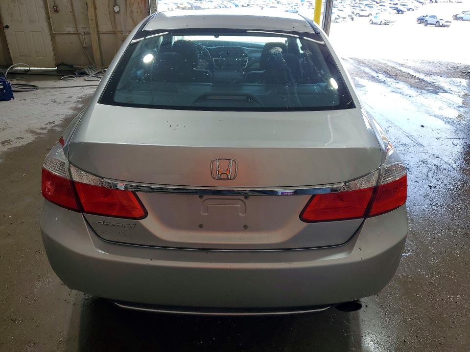 62688576 :رقم المزاد ، 1HGCR2F38FA041576 vin ، 2015 Honda Accord مزاد بيع