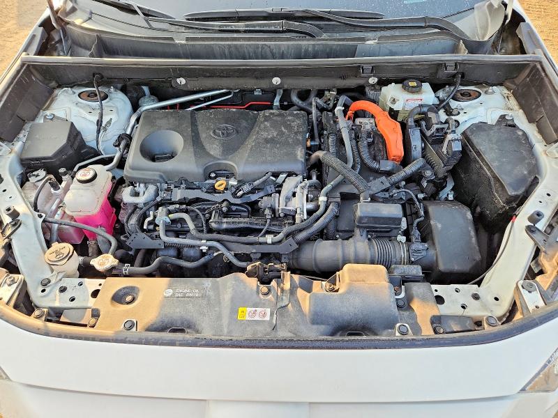 60667686 :رقم المزاد ، 4T3E6RFV8MU040579 vin ، 2021 Toyota Rav4 مزاد بيع