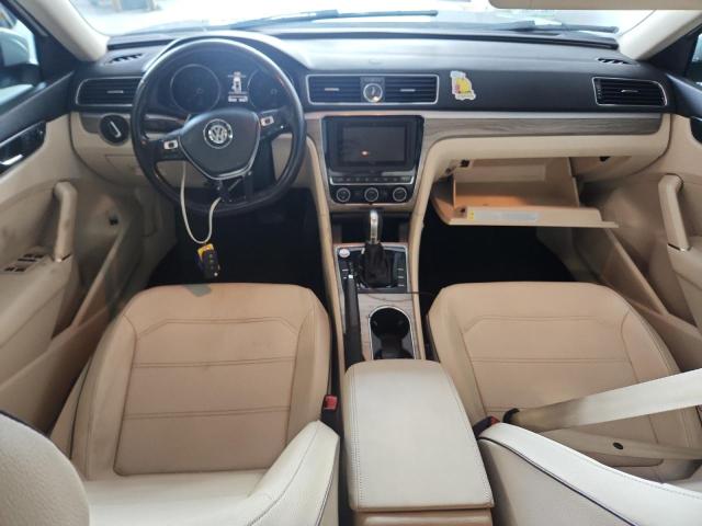 59788956 :رقم المزاد ، 1VWBT7A30HC022234 vin ، 2017 Volkswagen Passat مزاد بيع