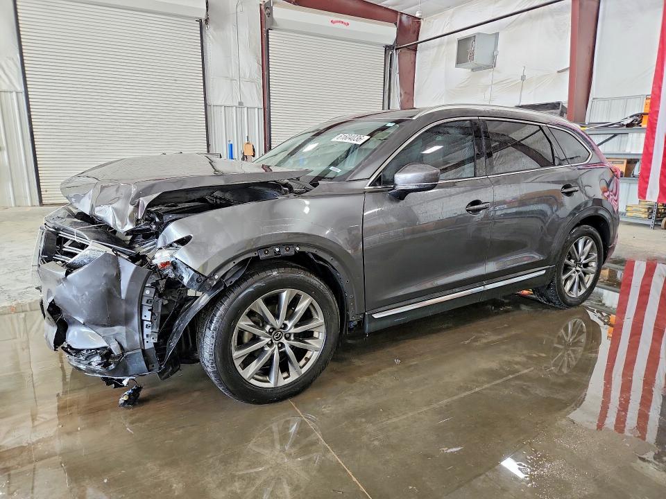 Продажа на аукционе авто 2018 Mazda Cx-9, vin: JM3TCBEY8J0235981, номер лота: 61604036