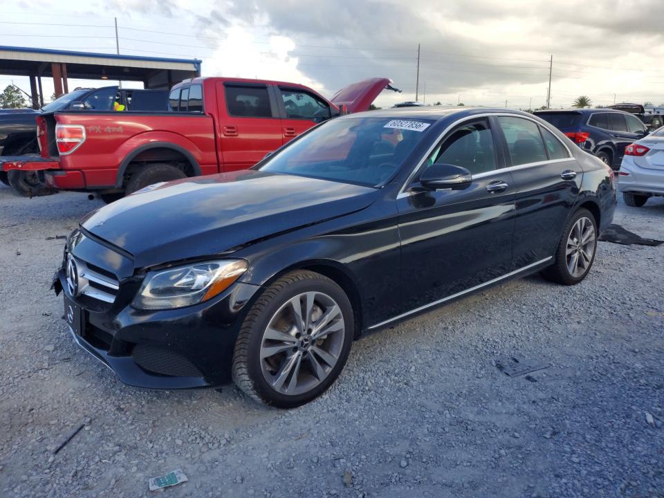 2018 Mercedes-benz C მანქანა იყიდება აუქციონზე, vin: 55SWF4KB6JU276795, აუქციონის ნომერი: 60527856