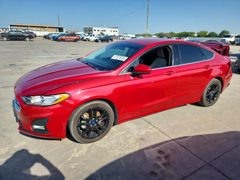 61878246 :رقم المزاد ، 3FA6P0HDXLR140757 vin ، 2020 Ford Fusion مزاد بيع