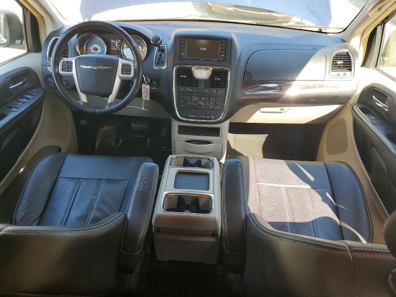 2014 Chrysler Town & Country მანქანა იყიდება აუქციონზე, vin: 2C4RC1BG9ER408931, აუქციონის ნომერი: 63151416