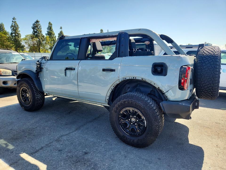 60714966 :رقم المزاد ، 1FMEE5DP3NLB75808 vin ، 2022 Ford Bronco مزاد بيع
