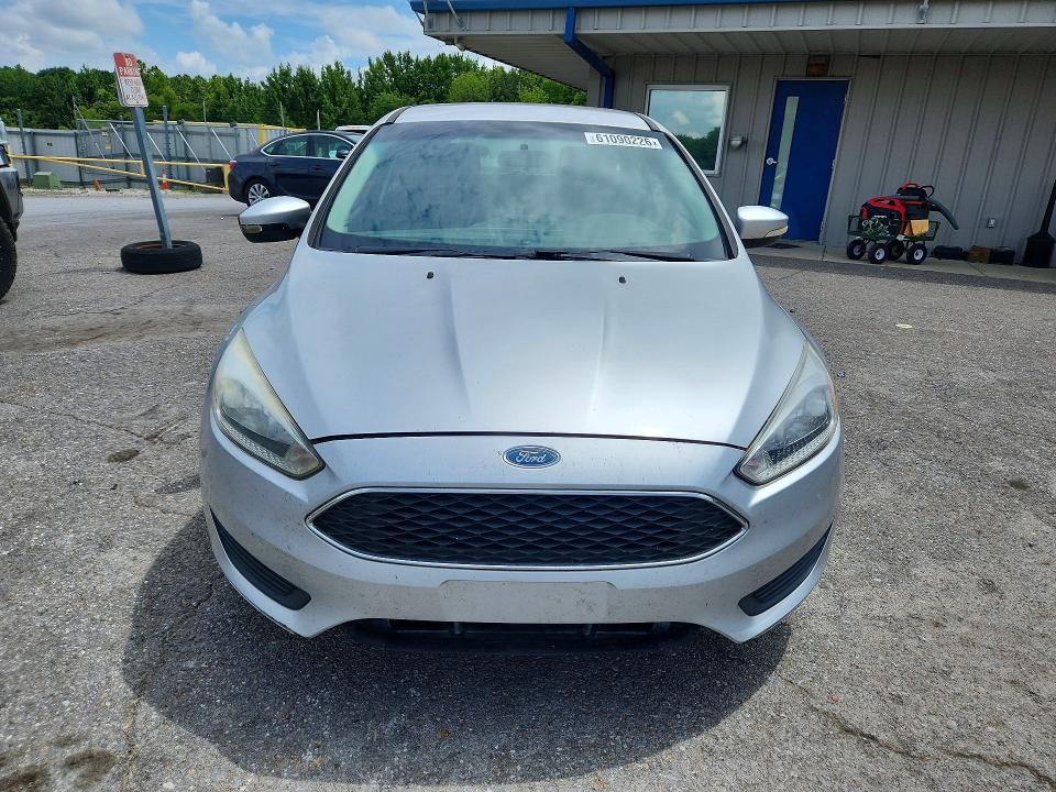 Продажа на аукционе авто 2015 Ford Focus, vin: 1FADP3K21FL381870, номер лота: 61090226
