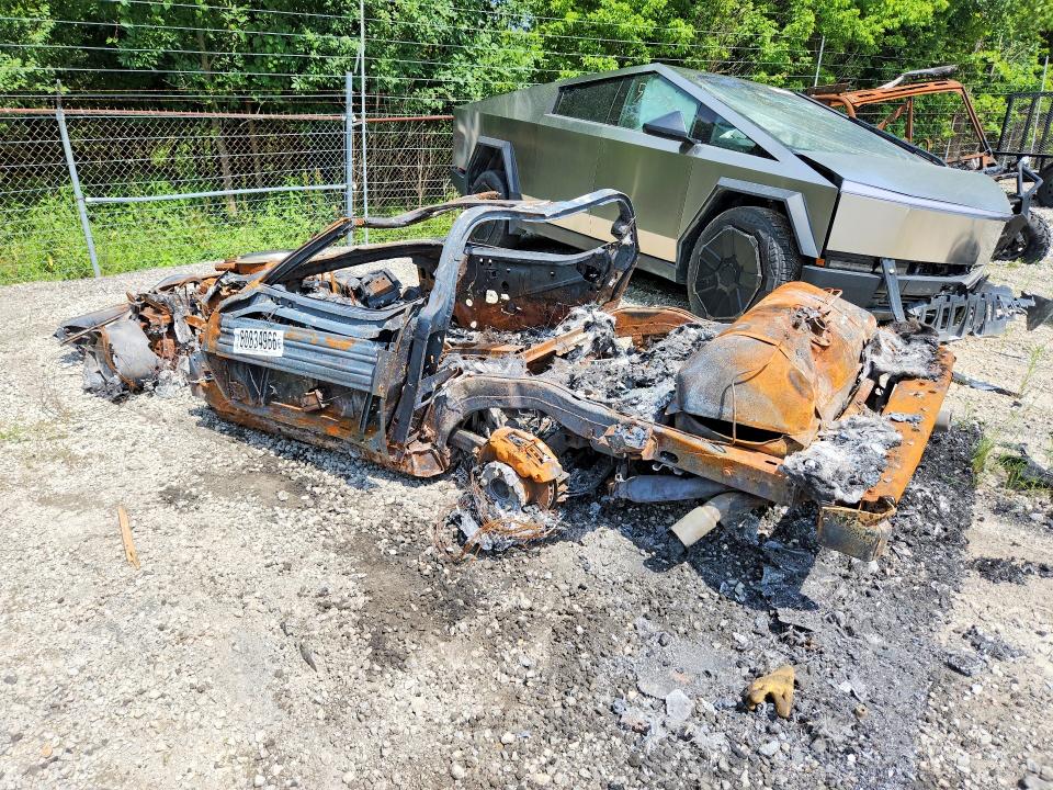 60834966 :رقم المزاد ، 1Z8789S417850 vin ، 1979 Chevrolet Corvette مزاد بيع