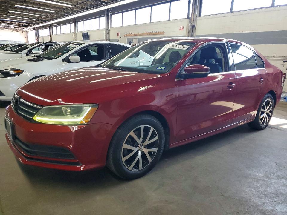 62016476 :رقم المزاد ، 3VWDB7AJ3HM368769 vin ، 2017 Volkswagen Jetta مزاد بيع