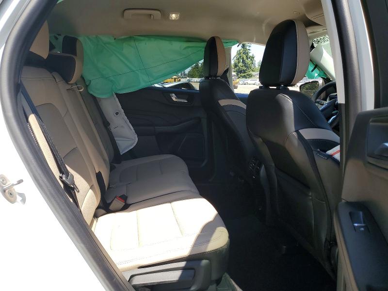 Продажа на аукционе авто 2022 Ford Escape, vin: 1FMCU9J99NUA76010, номер лота: 59875656