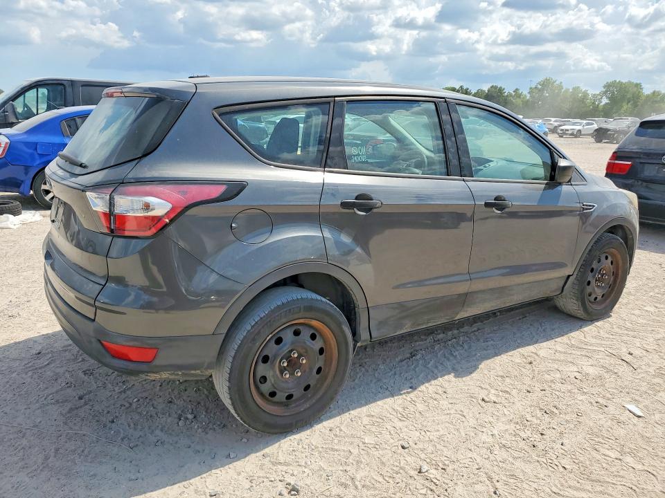 2018 Ford Escape მანქანა იყიდება აუქციონზე, vin: 1FMCU0F71JUA30426, აუქციონის ნომერი: 59995296