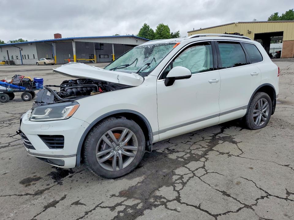 Aukcja sprzedaży 2016 Volkswagen Touareg, vin: WVGEF9BP5GD011013, numer aukcji: 59639966