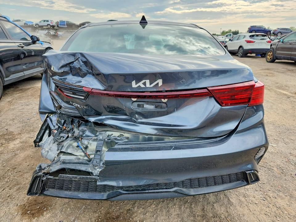 Продажа на аукционе авто 2022 Kia Forte, vin: 3KPF34AD2NE457854, номер лота: 85617065