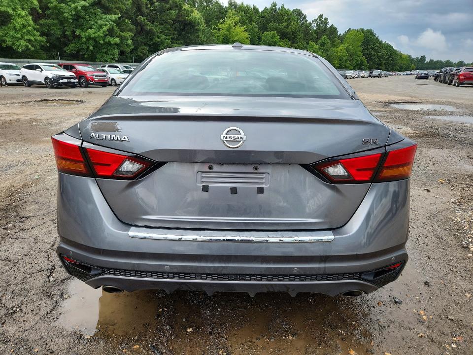 60746536 :رقم المزاد ، 1N4BL4CV9NN338947 vin ، 2022 Nissan Altima مزاد بيع