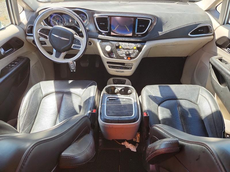 61428966 :رقم المزاد ، 2C4RC1GG3KR721977 vin ، 2019 Chrysler Pacifica مزاد بيع