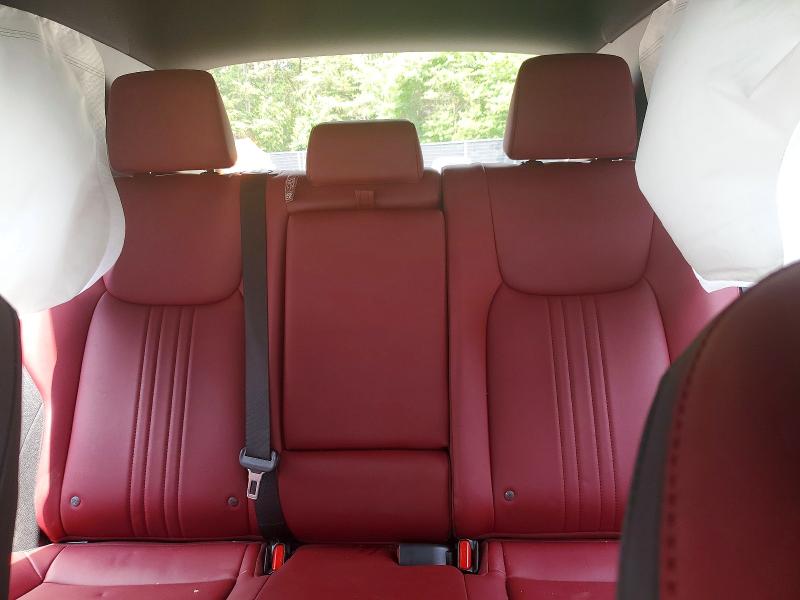 61418906 :رقم المزاد ، JTJAKCEZ4N2000423 vin ، 2022 Lexus Nx مزاد بيع