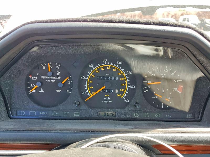 1995 Mercedes-benz E მანქანა იყიდება აუქციონზე, vin: WDBEA32EXSC271970, აუქციონის ნომერი: 62513686