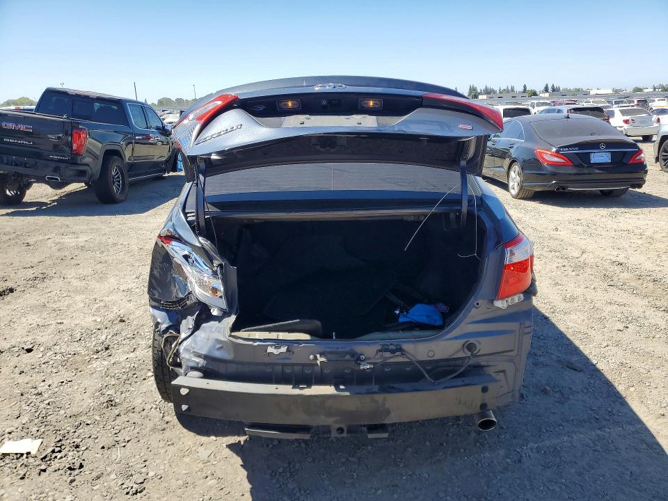 60499106 :رقم المزاد ، 5YFBURHE0GP372973 vin ، 2016 Toyota Corolla مزاد بيع