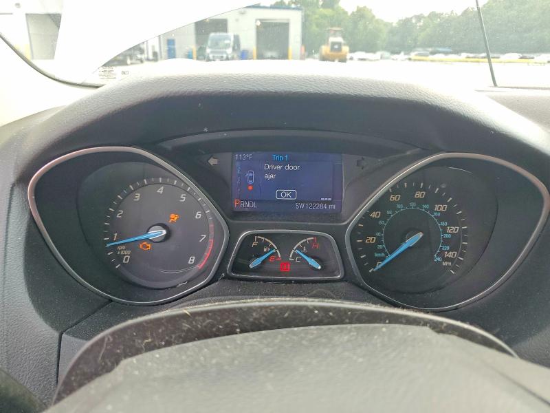 61305626 :رقم المزاد ، 1FADP3F22EL227080 vin ، 2014 Ford Focus مزاد بيع