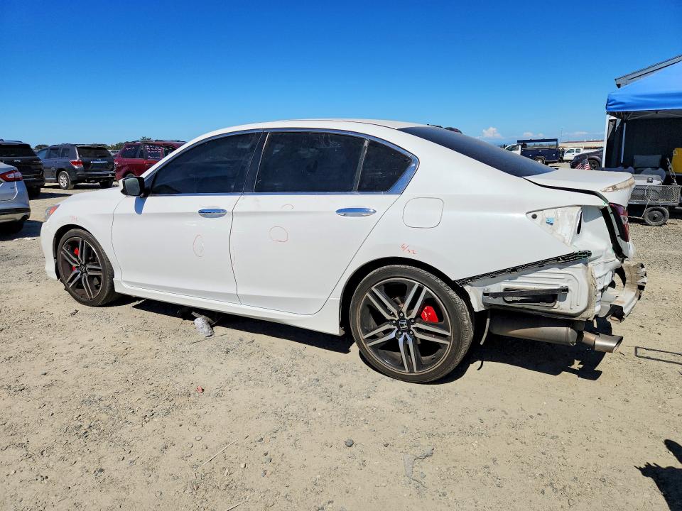 Aukcja sprzedaży 2017 Honda Accord, vin: 1HGCR2F5XHA049795, numer aukcji: 61960926
