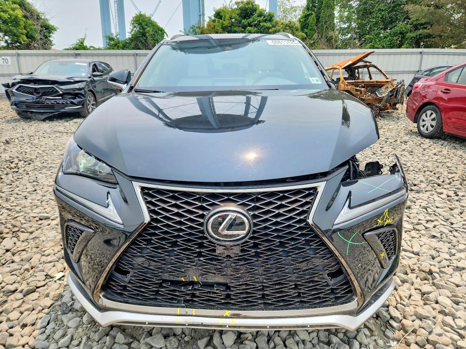 60811426 :رقم المزاد ، JTJSARDZ3M2256529 vin ، 2021 Lexus Nx 300 مزاد بيع