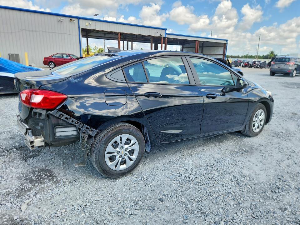 Продажа на аукционе авто 2019 Chevrolet Cruze, vin: 1G1BC5SM9K7151032, номер лота: 59085816
