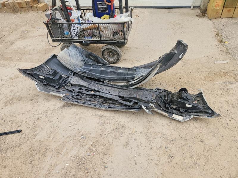 2017 Chevrolet Equinox მანქანა იყიდება აუქციონზე, vin: 2GNFLFEK1H6211555, აუქციონის ნომერი: 61841516