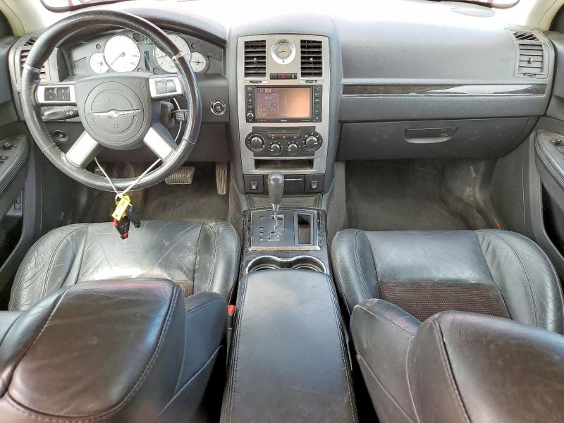 Продажа на аукционе авто 2010 Chrysler 300, vin: 2C3CA9CT3AH238821, номер лота: 62048086