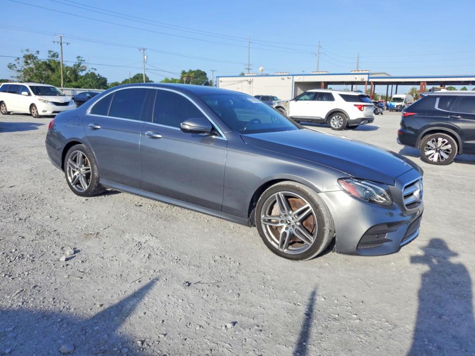 Aukcja sprzedaży 2019 Mercedes-benz E, vin: WDDZF4JB4KA689072, numer aukcji: 61998906