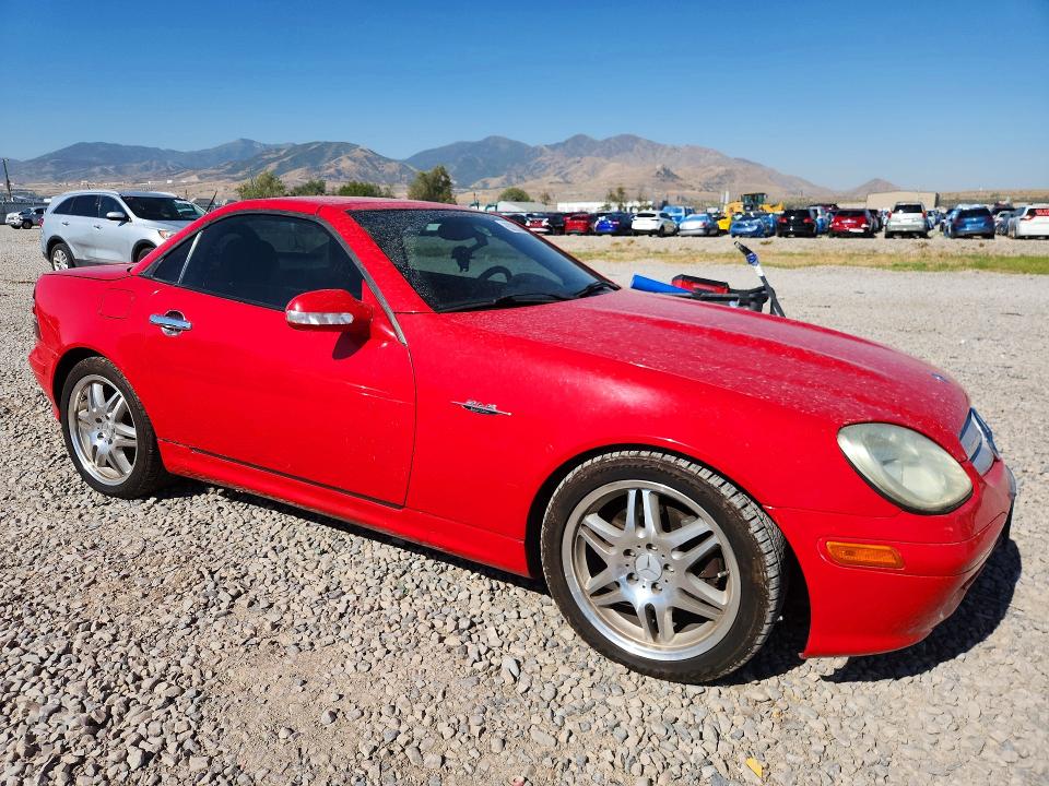 2002 Mercedes-benz Slk მანქანა იყიდება აუქციონზე, vin: WDBKK65F82F238339, აუქციონის ნომერი: 63228366