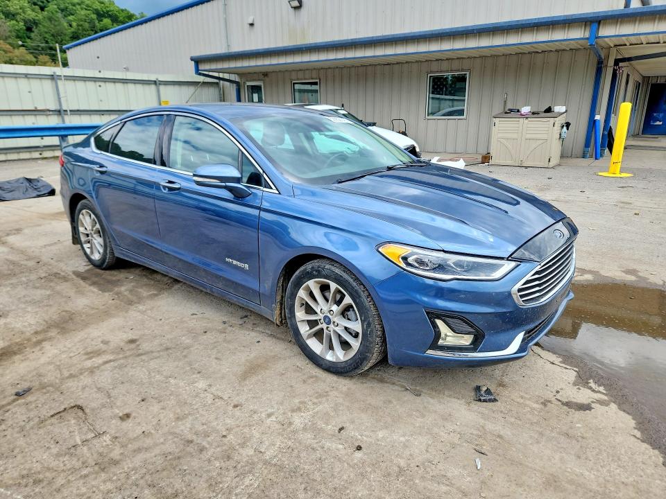 2019 Ford Fusion მანქანა იყიდება აუქციონზე, vin: 3FA6P0MU8KR165516, აუქციონის ნომერი: 62952146