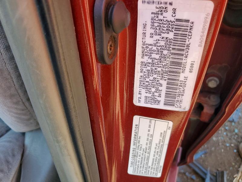 60509996 :رقم المزاد ، 4T1BE32KX3U189985 vin ، 2003 Toyota Camry مزاد بيع