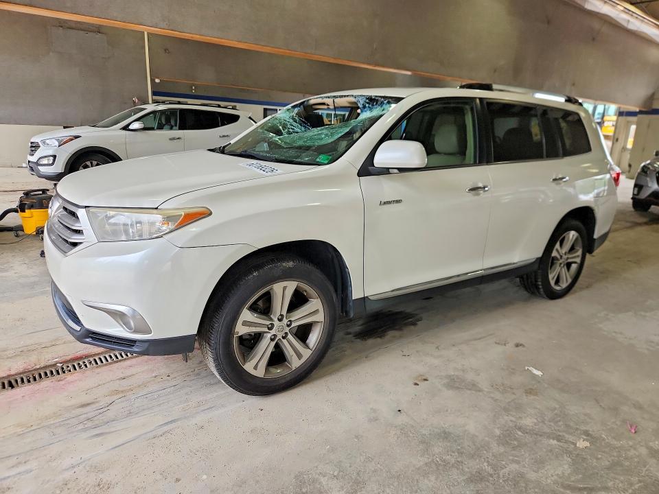 60169326 :رقم المزاد ، 5TDYK3EH9CS071230 vin ، 2012 Toyota Highlander مزاد بيع