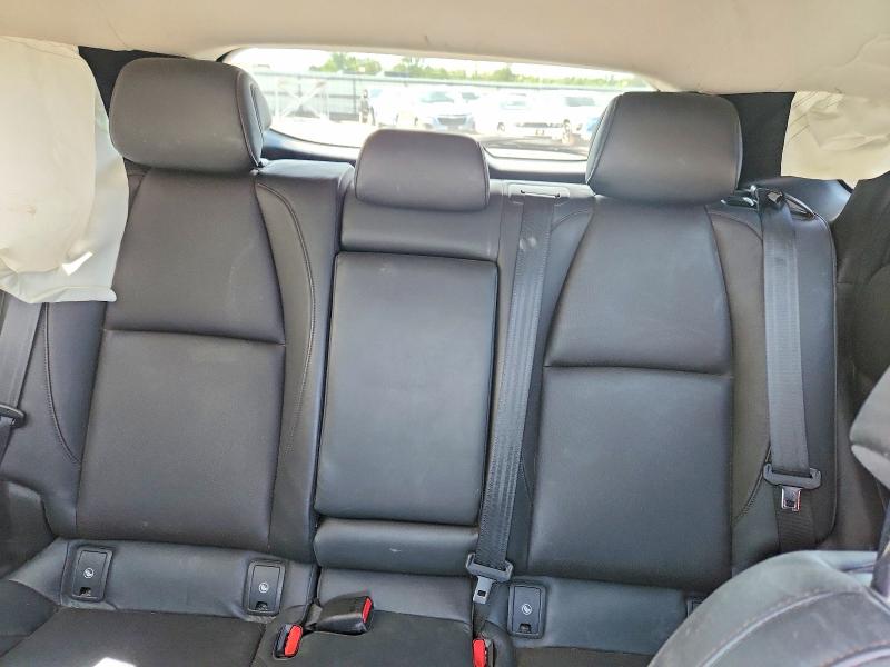 62443876 :رقم المزاد ، 3MVDMBDMXMM221251 vin ، 2021 Mazda Cx-30 مزاد بيع