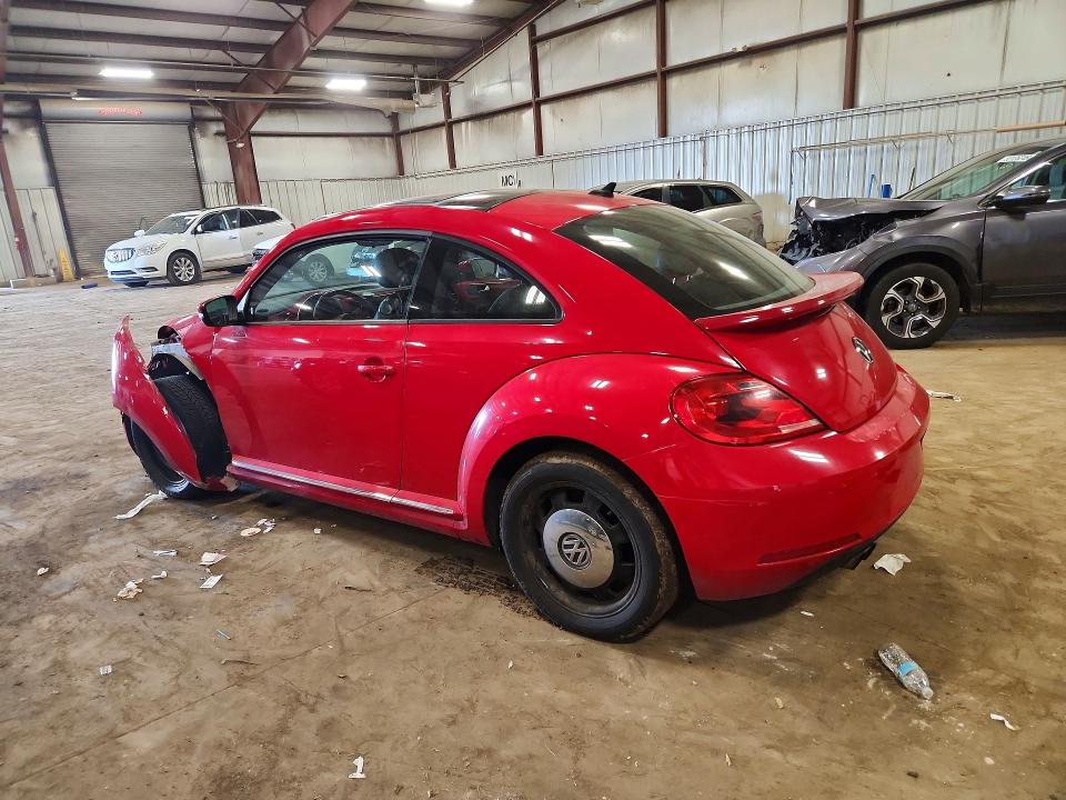 63038886 :رقم المزاد ، 3VWJX7AT5EM631295 vin ، 2014 Volkswagen Beetle مزاد بيع