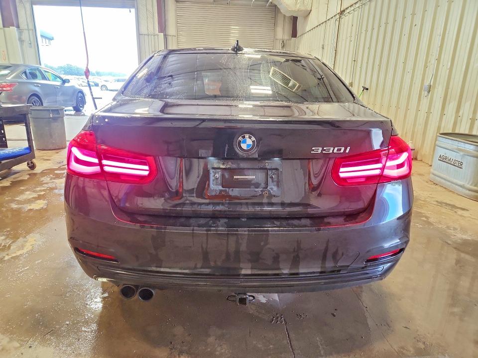 2017 Bmw 330 მანქანა იყიდება აუქციონზე, vin: WBA8B9G52HNU09079, აუქციონის ნომერი: 60135076