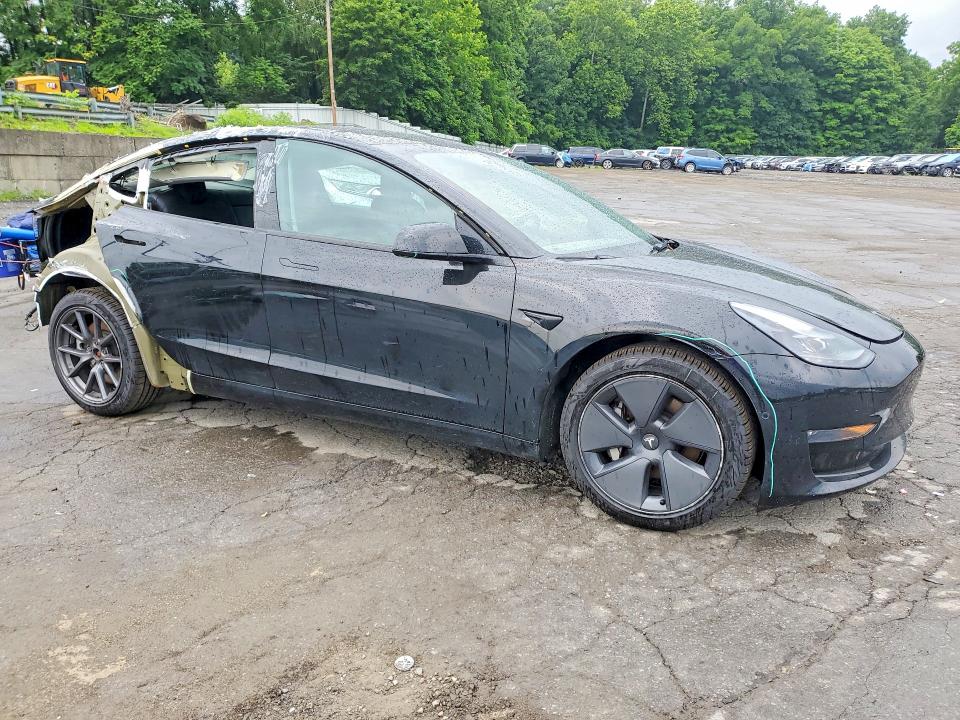 2022 Tesla Model 3 მანქანა იყიდება აუქციონზე, vin: 5YJ3E1EB0NF116757, აუქციონის ნომერი: 57653176