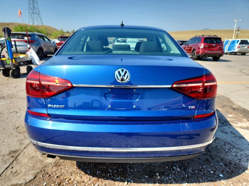 Продажа на аукционе авто 2017 Volkswagen Passat, vin: 1VWAT7A38HC054750, номер лота: 59692426