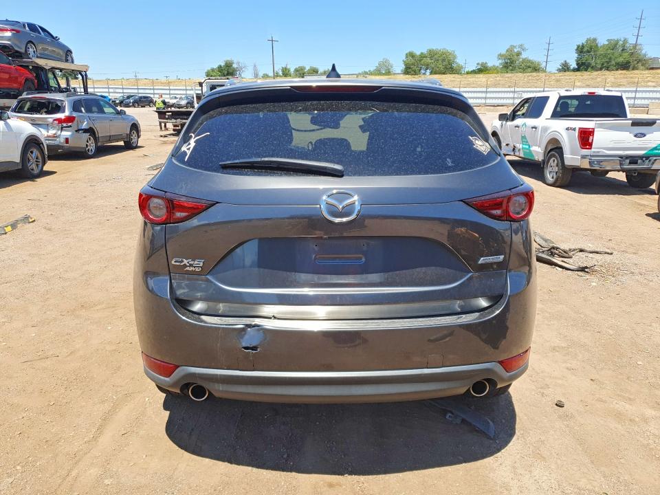 60992896 :رقم المزاد ، JM3KFBDMXJ0411849 vin ، 2018 Mazda Cx-5 مزاد بيع