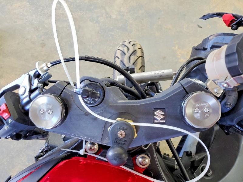61213356 :رقم المزاد ، JS1GN7FA8G2100087 vin ، 2016 Suzuki Gsx-r600 مزاد بيع