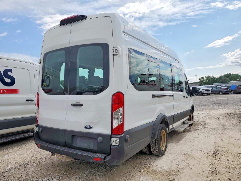 2019 Ford Transit მანქანა იყიდება აუქციონზე, vin: 1FBVU4XGXKKB63688, აუქციონის ნომერი: 61465766
