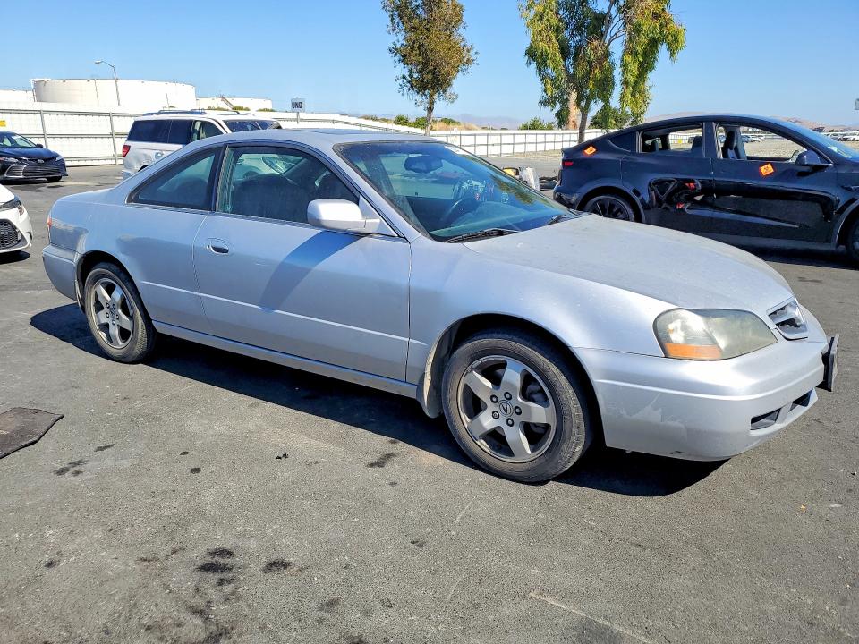 60471186 :رقم المزاد ، 19UYA425X3A000975 vin ، 2003 Acura 3.2cl مزاد بيع