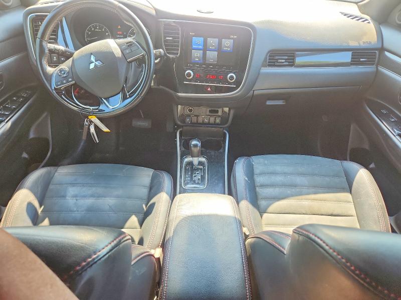 Продажа на аукционе авто 2020 Mitsubishi Outlander, vin: JA4AD3A39LZ012807, номер лота: 62358716
