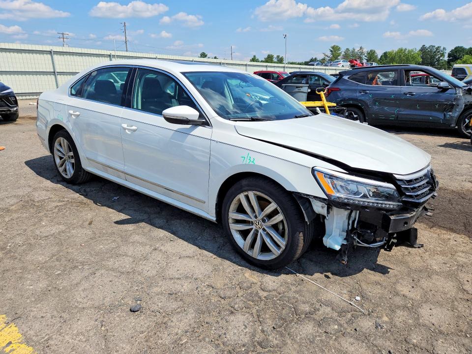 Aukcja sprzedaży 2018 Volkswagen Passat, vin: 1VWCA7A30JC010908, numer aukcji: 60656296