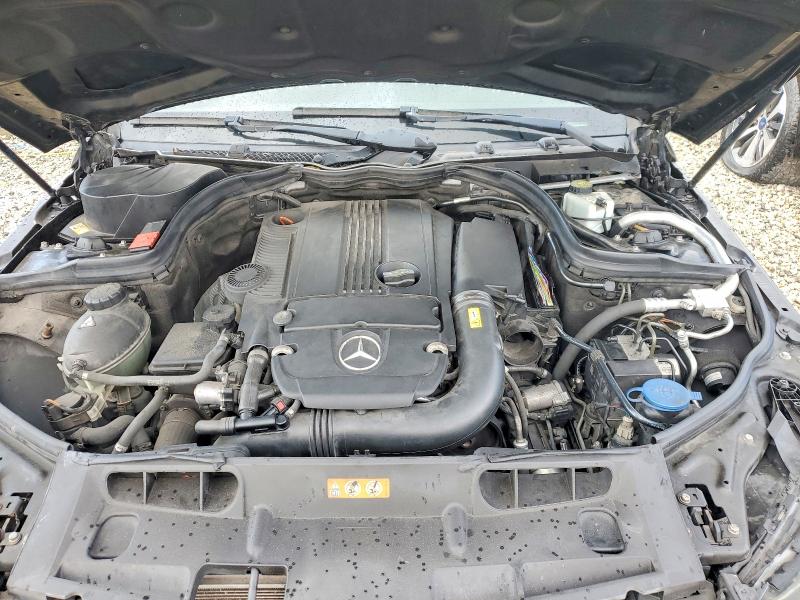 2013 Mercedes-benz C მანქანა იყიდება აუქციონზე, vin: WDDGJ4HB7DG031810, აუქციონის ნომერი: 62456516
