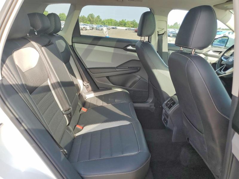 Продажа на аукционе авто 2022 Volkswagen Taos, vin: 3VV2X7B2XNM066783, номер лота: 60770406