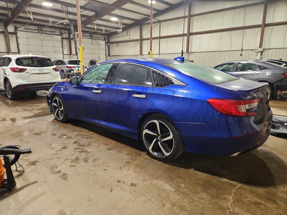 Aukcja sprzedaży 2018 Honda Accord, vin: 1HGCV1F34JA151698, numer aukcji: 62581006